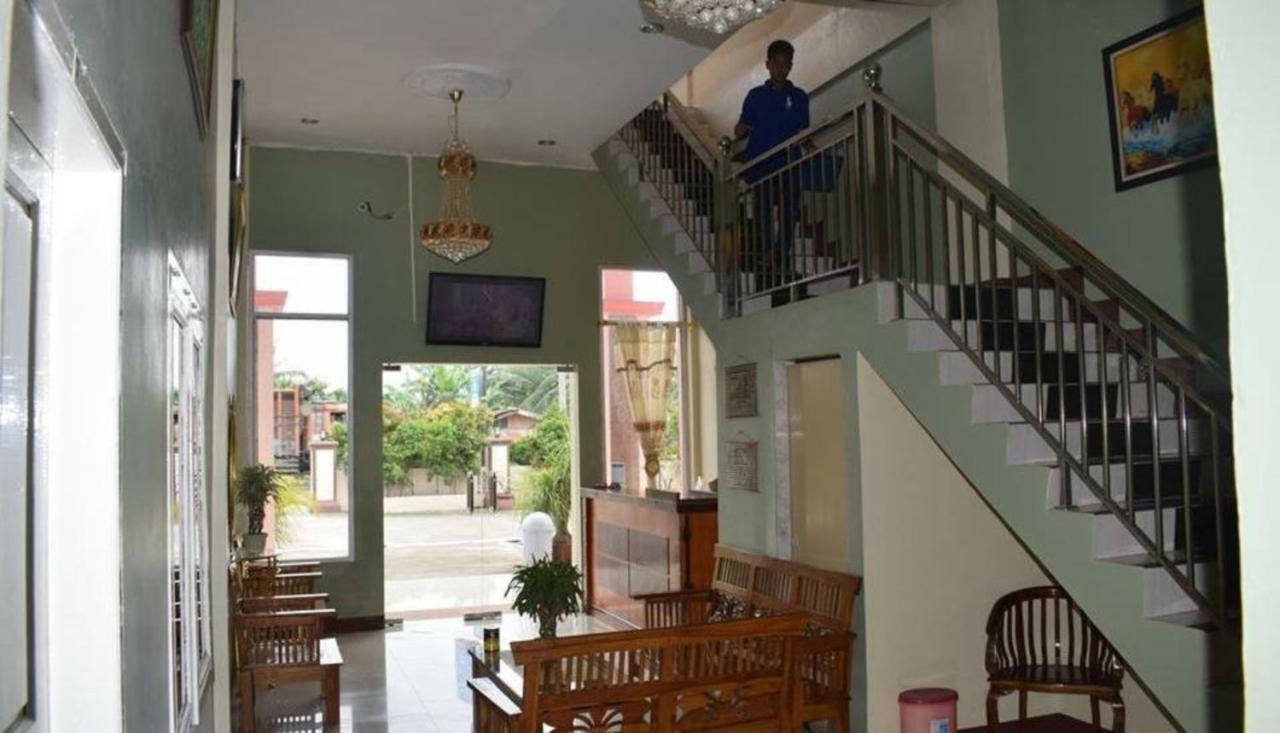 Hotel Grand Family Sungairampah Exterior foto